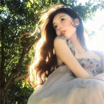 夹缝中活着，小春